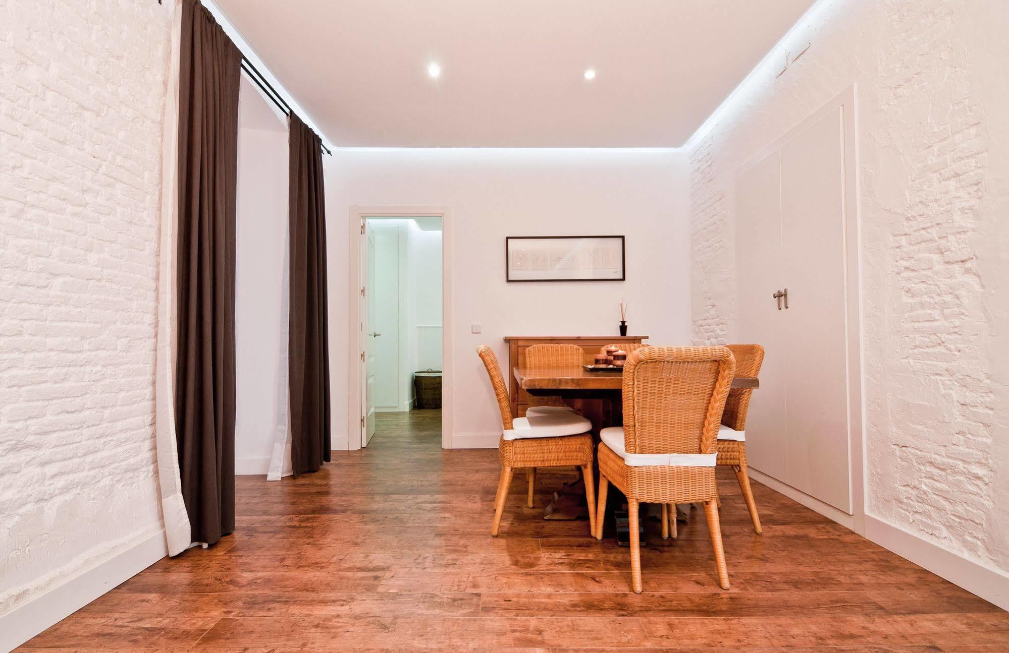 Apartamento Retiro Madrid Exterior photo